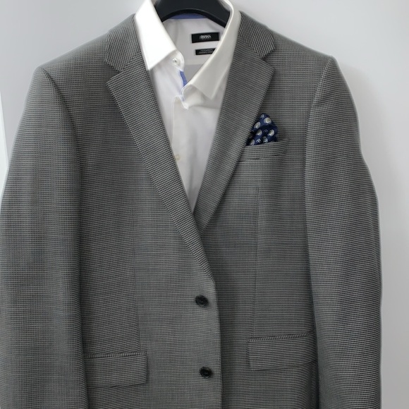 Hugo Boss Halsey2 size 42L US. 58% Wool, 32% Cotton. EUC - Picture 4 of 17